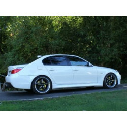 BODY KIT за BMW E60 седан (2003-2011) без парктроник и (2007-2011) с парктроник 18mm - M-Tech пакет без халоге
