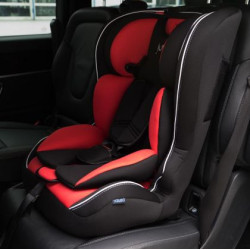 Детско столче за кола Junior - Premium Plus Red