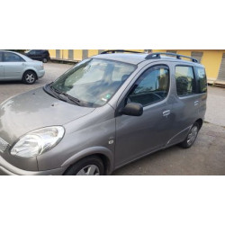 Ветробрани за TOYOTA YARIS VERSO (1999+) 5 врати - 2бр. предни