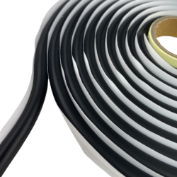 БИТУМНО ЛЕПИЛО ЗА ФАРОВЕ И СТЪКЛА - кутия -4,5 метра