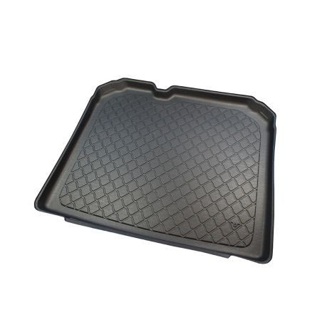 Гумирана стелка за багажник за  AUDI Q3 (2011-2018) - С ремонтен комплект