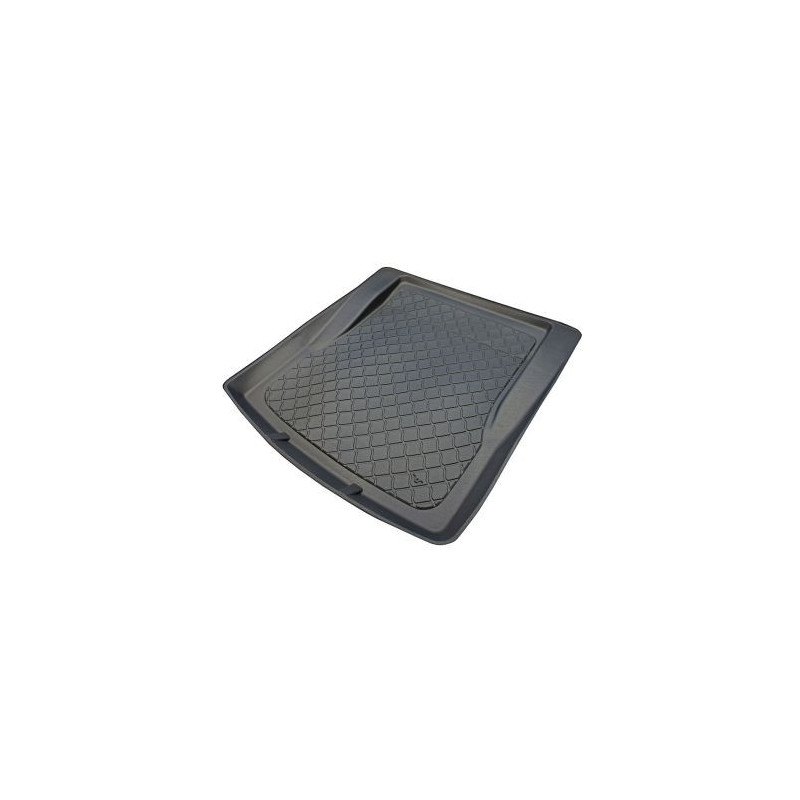 Гумирана стелка за багажник за  BMW 3 E90 Sedan / E92 Coupe (2005-2011)