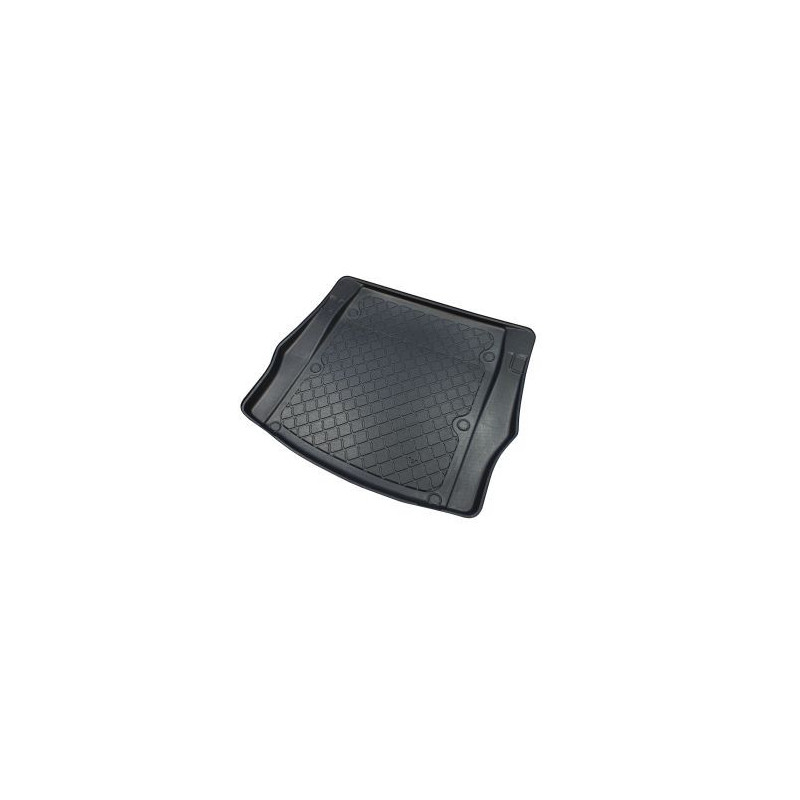 Гумирана стелка за багажник за BMW 2 Coupe F22 (2014+)