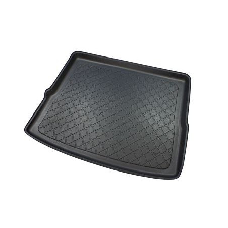 Гумирана стелка за багажник за BMW X1 F48 (2015-2022) back seat moving (back-forth)