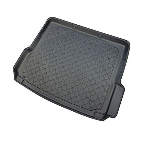 Гумирана стелка за багажник за Dacia Duster I (2010-2017) - 4WD 4x4