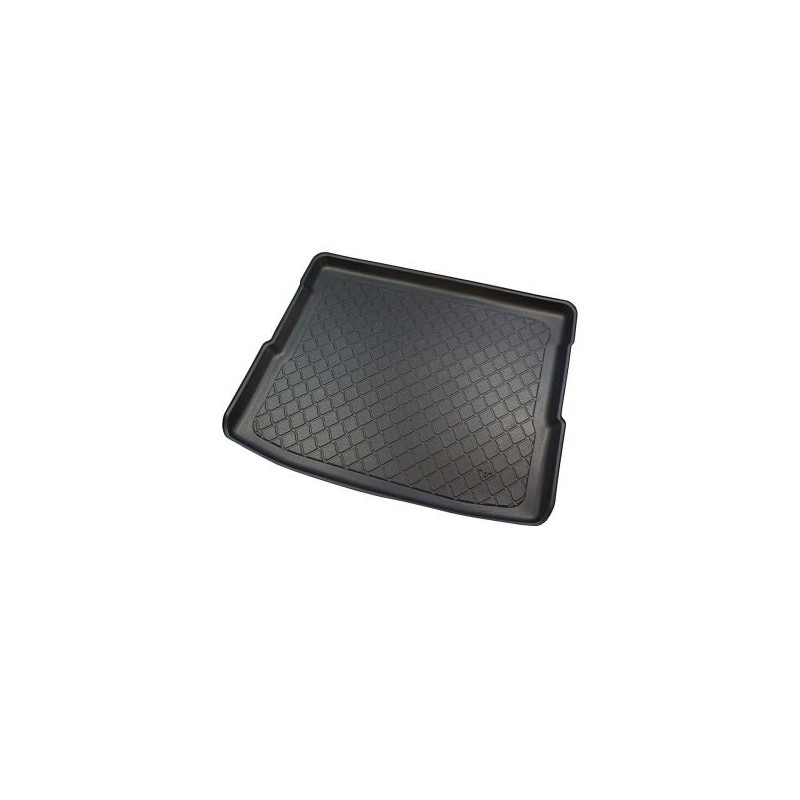 Гумирана стелка за багажник за  Ford Tourneo Courier (2014+) 5 seats