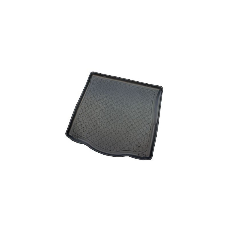 Гумирана стелка за багажник за  Ford Mondeo V (2015+) Liftback Hatchback 5d with full size spare tyre