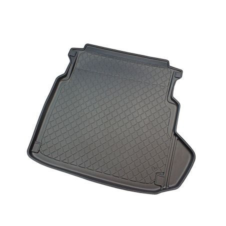 Гумирана стелка за багажник за Mercedes E-Class W211 (2002-2009) Sedan no left wing; right wing removable