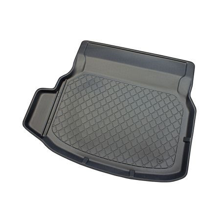 Гумирана стелка за багажник за Mercedes C-Class W204 (2007-2014) Sedan back seat leaning forward; with left container