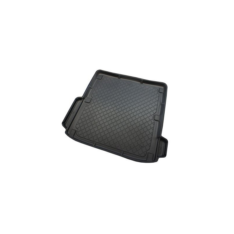 Гумирана стелка за багажник за Mercedes E-Class W212 (2009-2016) T Combi for all models (wings can be cut off)