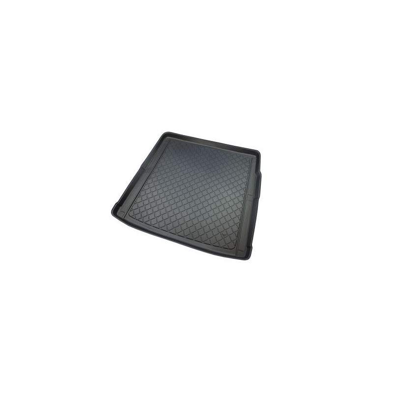 Гумирана стелка за багажник за  Mercedes CLS (2012+) Combi Shooting Brake including models with rails in the boot