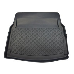 Гумирана стелка за багажник за Mercedes C-Class W205 (2014+) Sedan back seat leaning forward (foldable), righ…