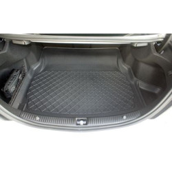 Гумирана стелка за багажник за Mercedes C-Class W205 (2014+) Sedan back seat leaning forward (foldable), righ…
