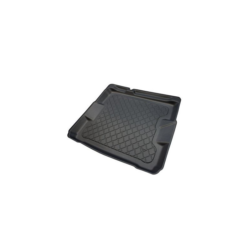 Гумирана стелка за багажник за Opel Astra K (2015+) V Hatchback 5d lower boot; no spare tyre