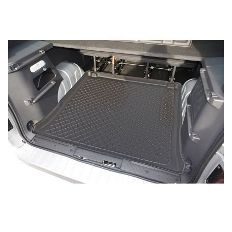 Гумирана стелка за багажник за Opel Vivaro B (2014+) Tour / Renault Traffic III (2014+) / Fiat Talento (2016+…