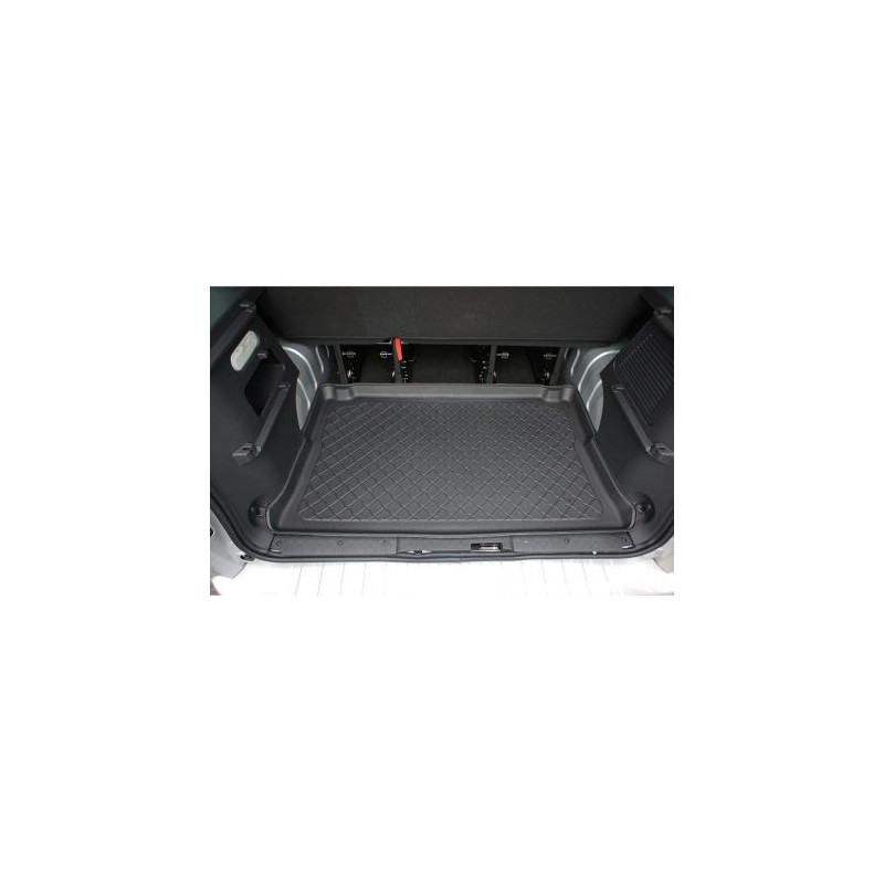 Гумирана стелка за багажник за Opel Vivaro B (2014+) Tour / Renault Traffic III (2014+) / Fiat Talento (2016+)