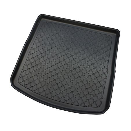 Гумирана стелка за багажник за Seat Leon III 5F ST (2014+) Combi / Seat Leon X-Perience (2014+) Combi