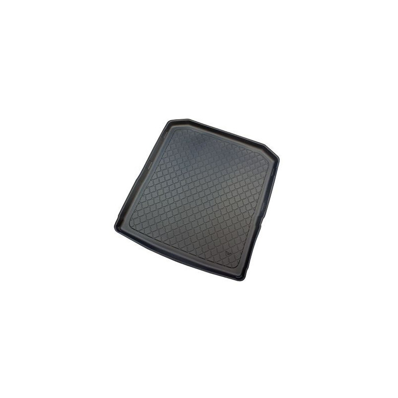 Гумирана стелка за багажник за Skoda Superb III 3V (2015+) Combi lower boot (without variable boot floor)
