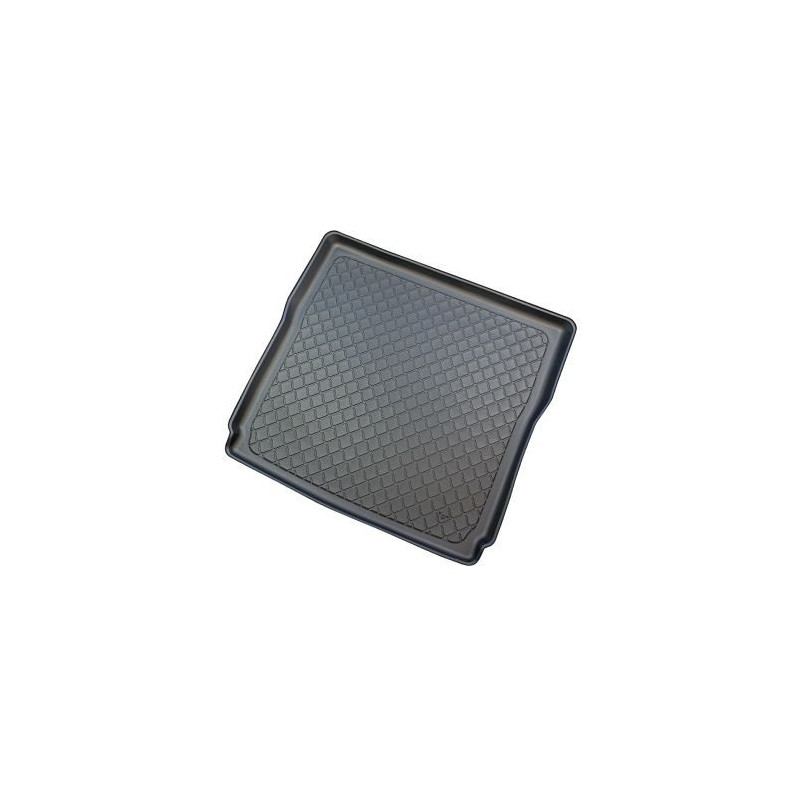 Гумирана стелка за багажник за Ssangyong Rexton W (2012-2017) 7 seats; 3rd row pulled down