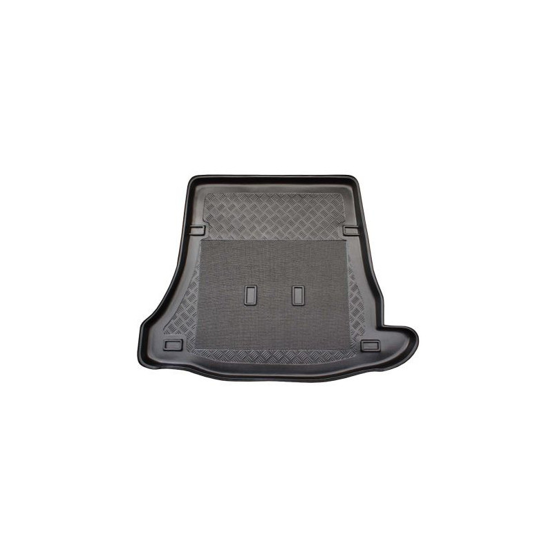 Стелка за багажник за Mitsubishi Pajero (1991-2000) Wagon Long 5/7 seats 3rd row pulled up