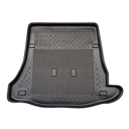 Стелка за багажник за Mitsubishi Pajero (1991-2000) Wagon Long 5/7 seats 3rd row pulled up