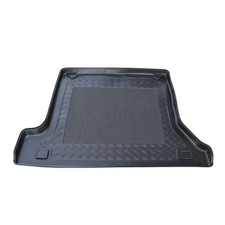 Стелка за багажник за Isuzu Trooper (1992-2002) / Opel Monterey - 5 seats