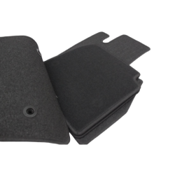 Мокетни стелки за FIAT 500L (2017+)