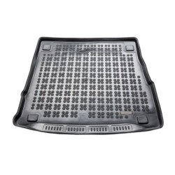 Гумена стелка за багажник за Alfa Romeo Stelvio (2017+) - Със субуфер в багажника - Rezaw Plast