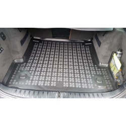 Гумена стелка за багажник за BMW 3 E91 (2005 - 2013) Combi - Rezaw Plast