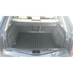 Гумена стелка за багажник за BMW X5 E70 (2007 - 2013) - Rezaw Plast