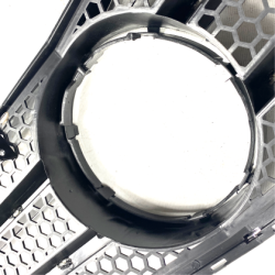 Решетка за Mercedes W204 (2007-2011) - AMG Design