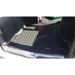 Гумена стелка за багажник за Volkswagen Passat B5 (1996 - 2005) Combi - Rezaw Plast