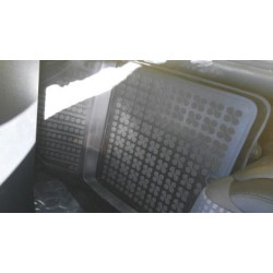 Гумени стелки за HYUNDAI i30 III (2016+) / KIA Ceed III (2018+) / KIA Proceed III (2018+) / KIA Xceed (2019+)