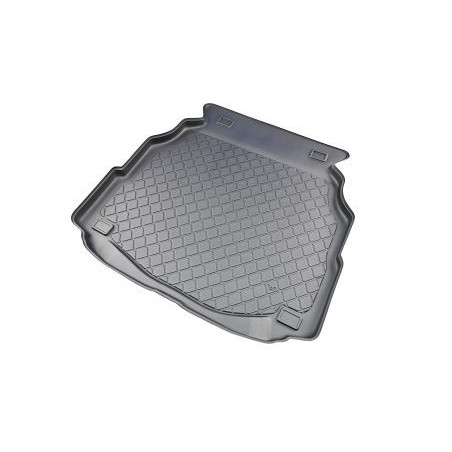 Гумирана стелка за багажник за Mercedes C-Class W203 (2001-2007) Sedan