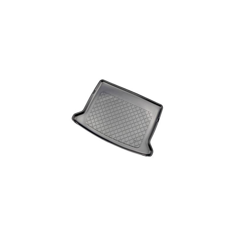 Стелка за багажник  Mazda CX30 (2019+)