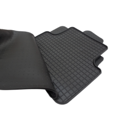 Гумени стелки за AUDI Q3 II F3 (2018+) / Q3 Sportback (2019+) - Petex