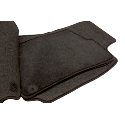 Мокетни стелки за VW Passat B5 (1996-2001) с кръгли щипки