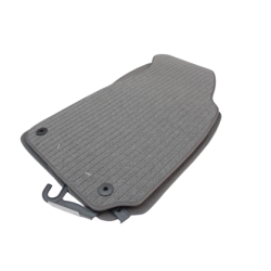 Мокетни стелки за VW Passat B5 / B5.5 (1997-2005) - сиви с кръгли щипки