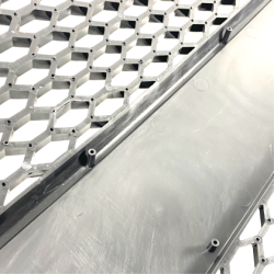 Решетка без емблема за Audi A5 (2008-2011) - RS Look черна