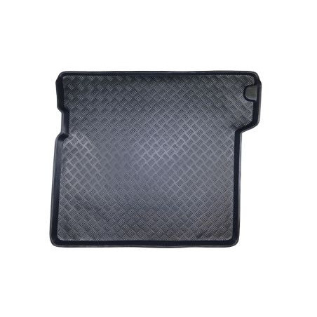 Стелка за багажник за Nissan Patrol (2004+)