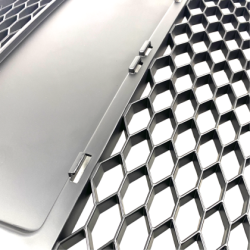 Решетка без емблема за Audi A6 4F (2004-2008) - черна RS Look