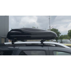 Автобокс Junior Altro 140x90x38cm с 70 mm крепежи, с едностранно отваряне с ключ, 370 литра - черен гланц