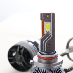 Лед крушки - Led система 9005 / HB3 Streetech модел STN1 за фарове - 170 000 Лукса, 65W - Canbus 6000K - 1700%
