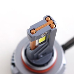 Лед крушки - Led система 9005 / HB3 Streetech модел STN1 за фарове - 170 000 Лукса, 65W - Canbus 6000K - 1700%