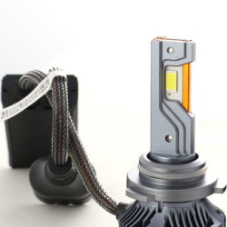 Лед крушки - Led система 9006 / HB4 Streetech модел STN1 за фарове - 170 000 Лукса, 65W - Canbus 6000K - 1700%