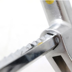 Механизъм за заключване на волан против кражба - тип "Бастун"