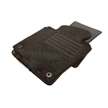 Мокетни стелки за VW Passat B6 / B7 / 3С (2005-2014) - с кръгли щипки