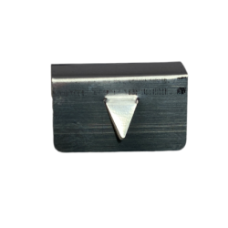 Щипка за Ветробрани - метална 1бр.