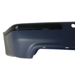 Задна броня за BMW E39 седан - M5 дизайн с единичен дифузер с отвори за парктроник грундирана