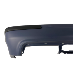 Задна броня за BMW E39 седан - M5 дизайн с двоен дифузер с отвори без парктроник грундирана